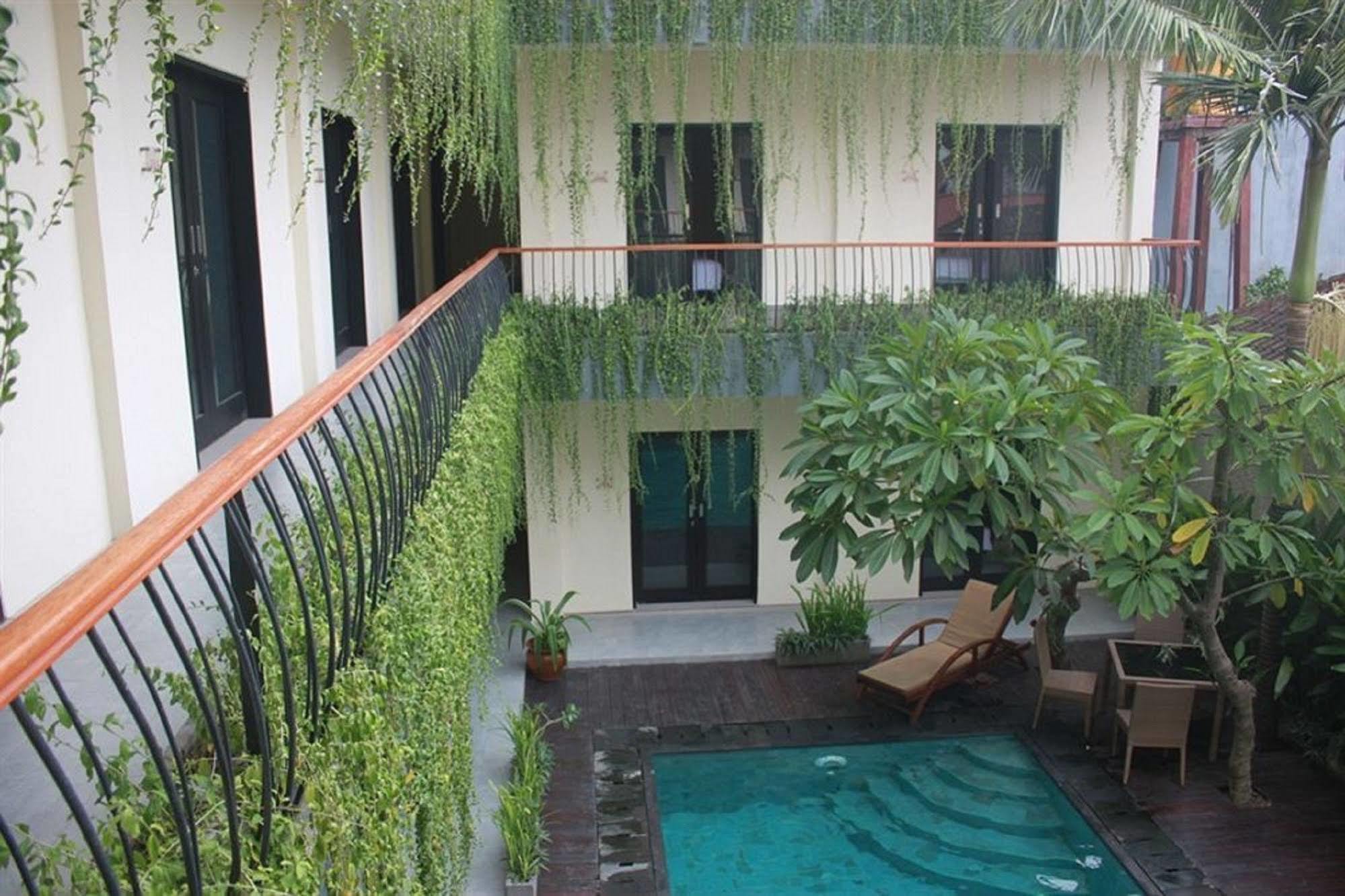 Zuk Hotel Легиан Экстерьер фото