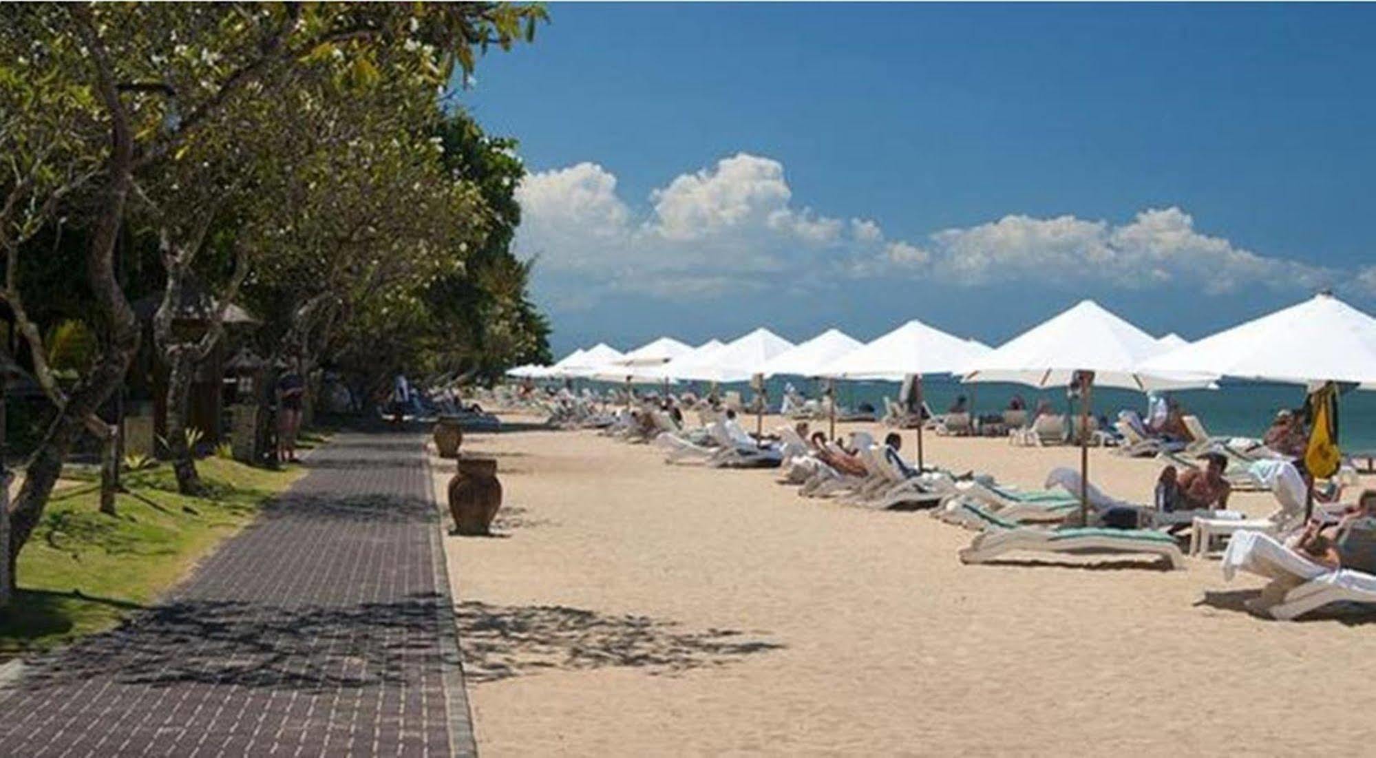 Zuk Hotel Легиан Экстерьер фото